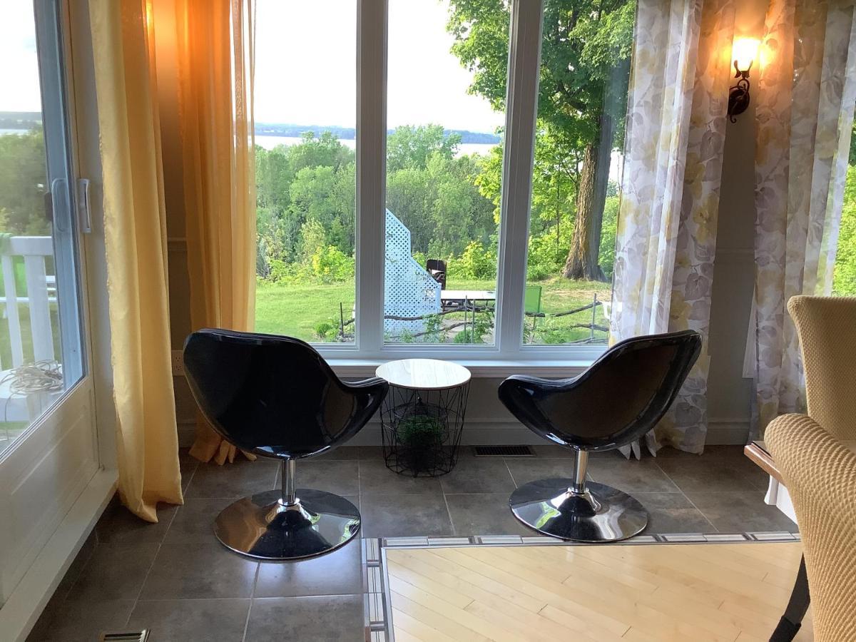 Lotbiniere Les Saisons Du Fleuve B&B 외부 사진