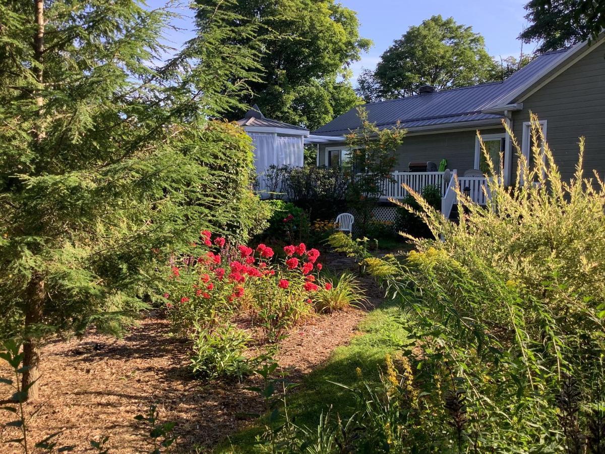 Lotbiniere Les Saisons Du Fleuve B&B 외부 사진