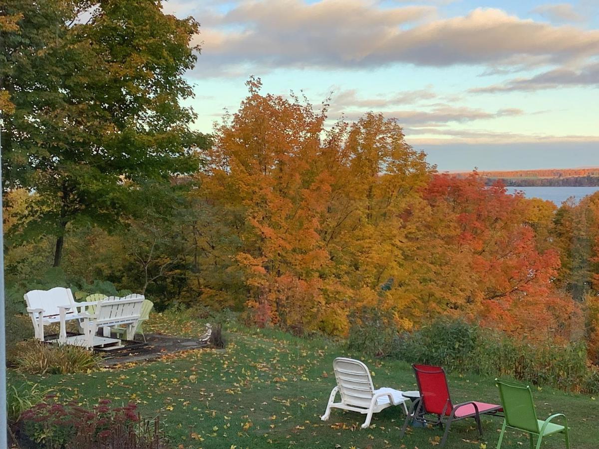 Lotbiniere Les Saisons Du Fleuve B&B 외부 사진